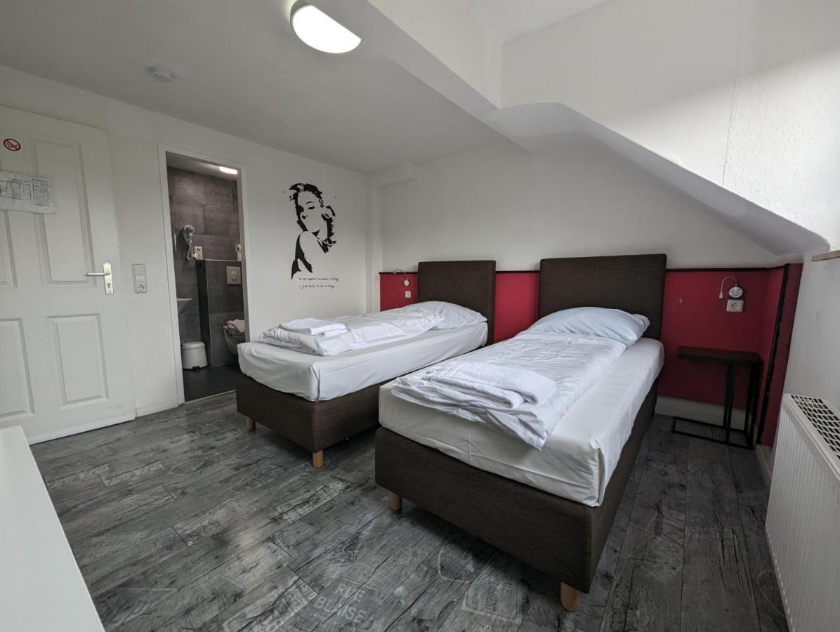 Hotel Tempelhof - City-Messe-Arena Cologne Extérieur photo
